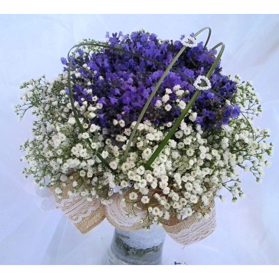 Svatební kytice - levandule v krajkách