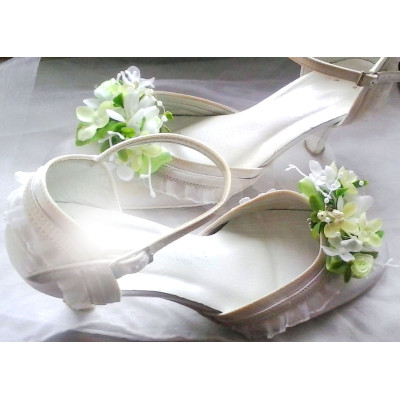 Klipy na boty květinové 2