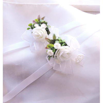 náramek pro družičku "Bílá růžička"