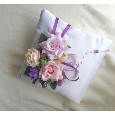 Polštářek na prstýnky - barevné růže