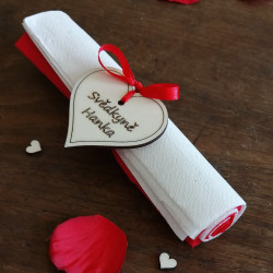 Jmenovka- srdce na ubrousky 2v1