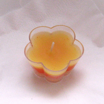 Dárek pro hosty- svíčka kytička 