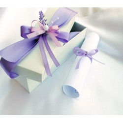Svatební oznámení v krabičce s levandulkou